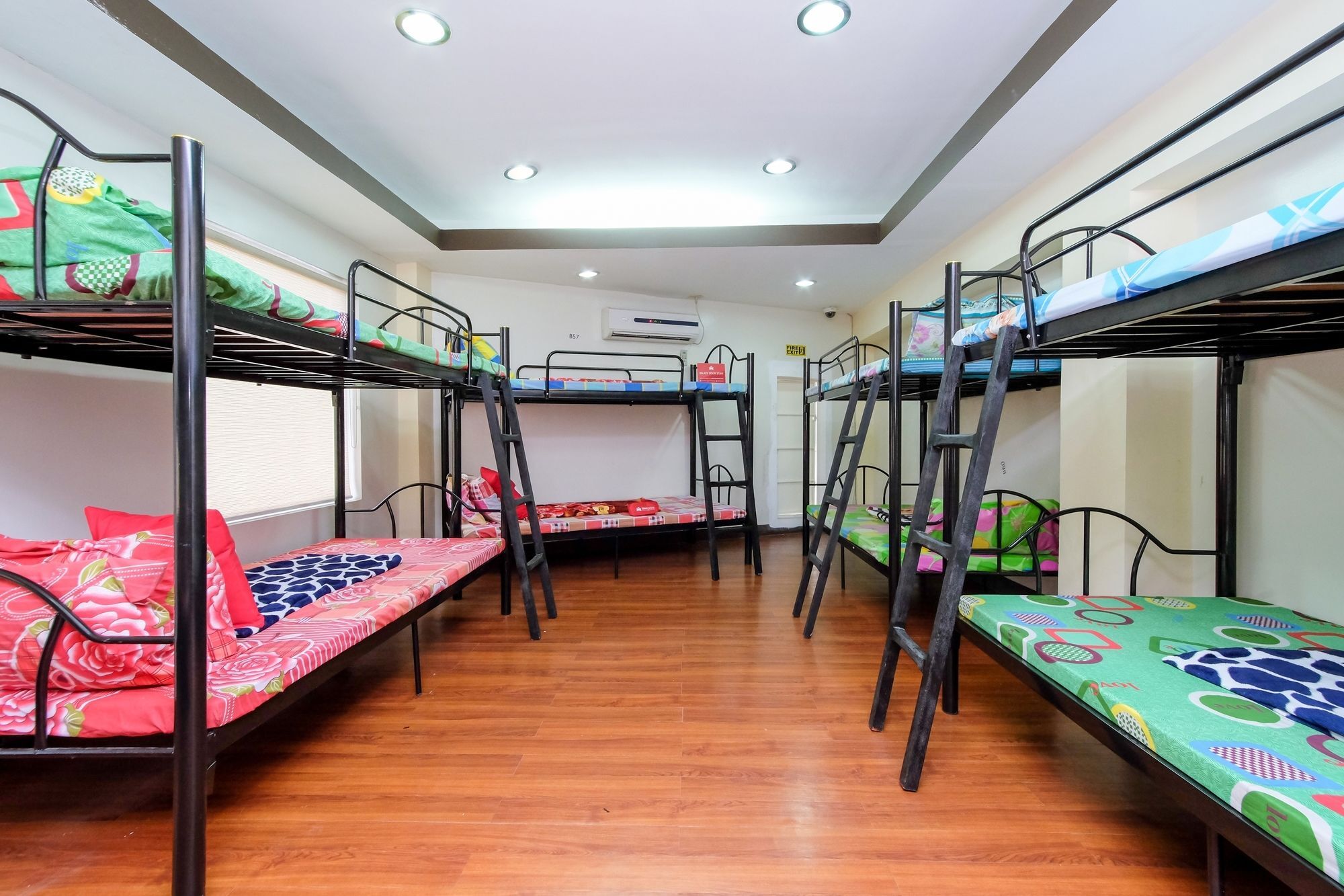 Zen Hostel Quirino Ave. Malate Manila Exteriör bild
