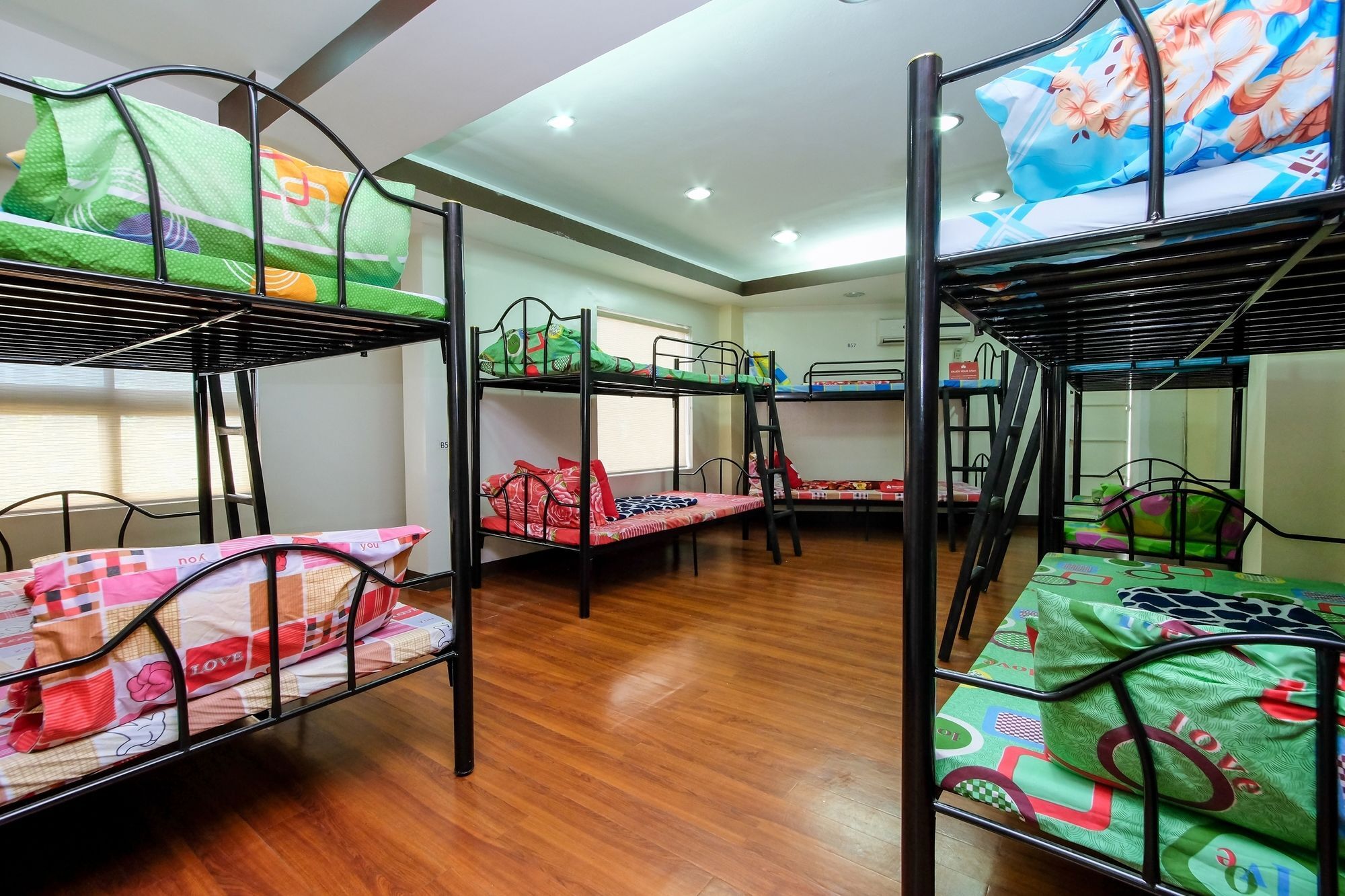 Zen Hostel Quirino Ave. Malate Manila Exteriör bild