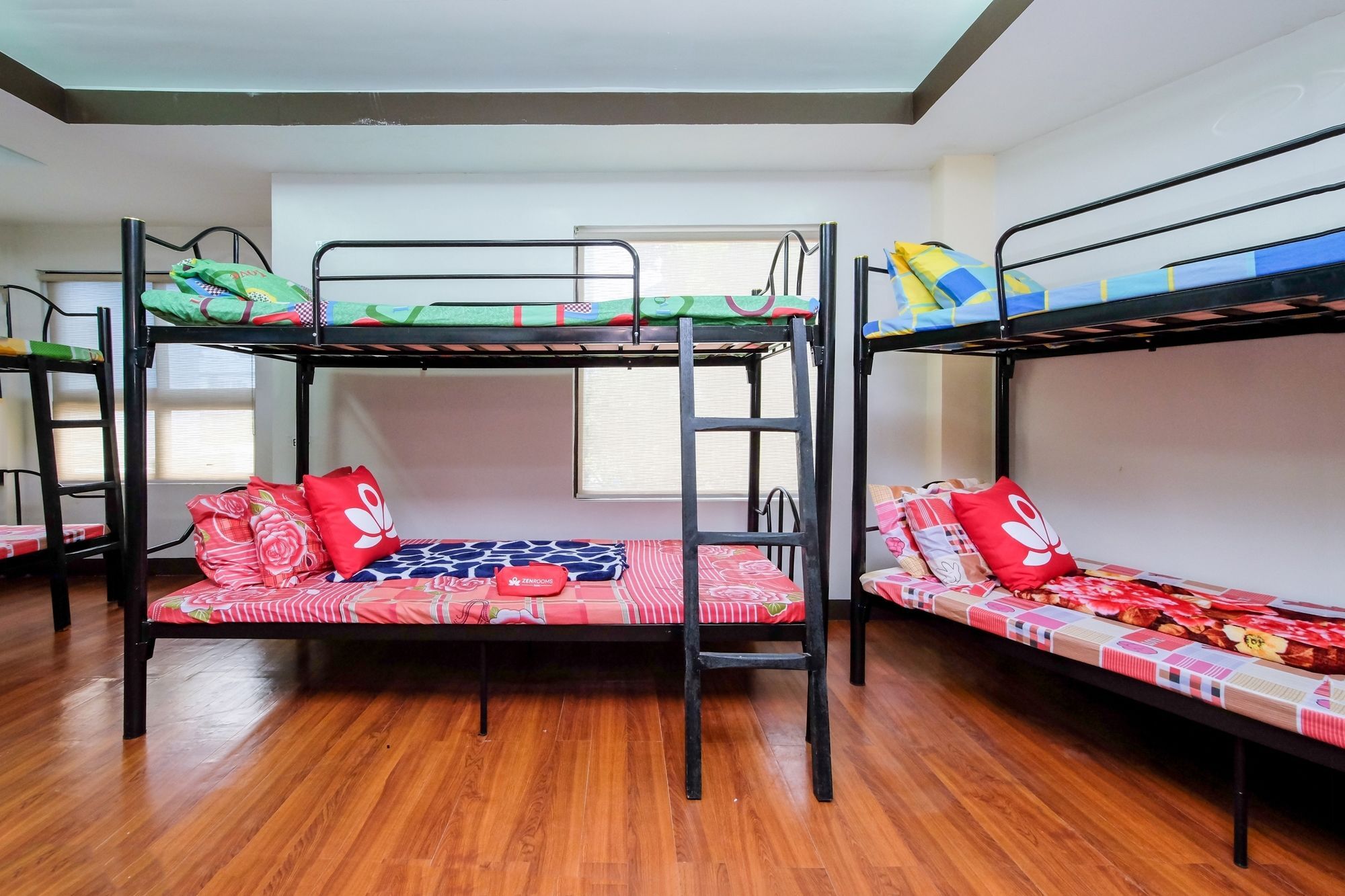Zen Hostel Quirino Ave. Malate Manila Exteriör bild
